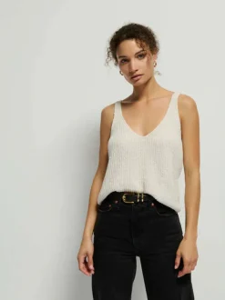 Cece Sweater Tank