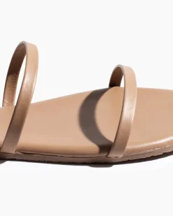 Gemma Sandal in Cocobutter