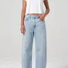 Low Curve Jean