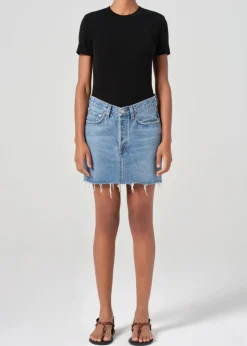 V-Waist Mini Skirt in Fairway